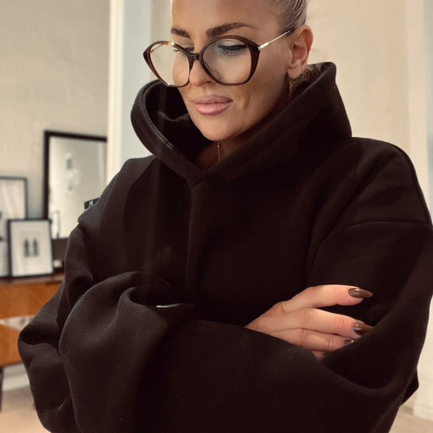 TRUTH MERCY HOODIE BLACK