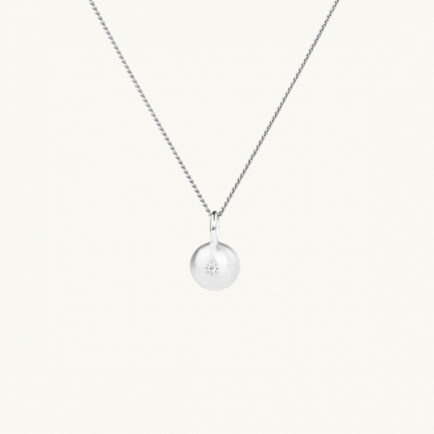 SPARKLING GLOBE NECKLACE SILVER