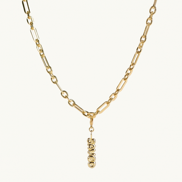 Silverhalsband med ordet saved