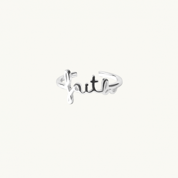Ring i silver med ordet faith