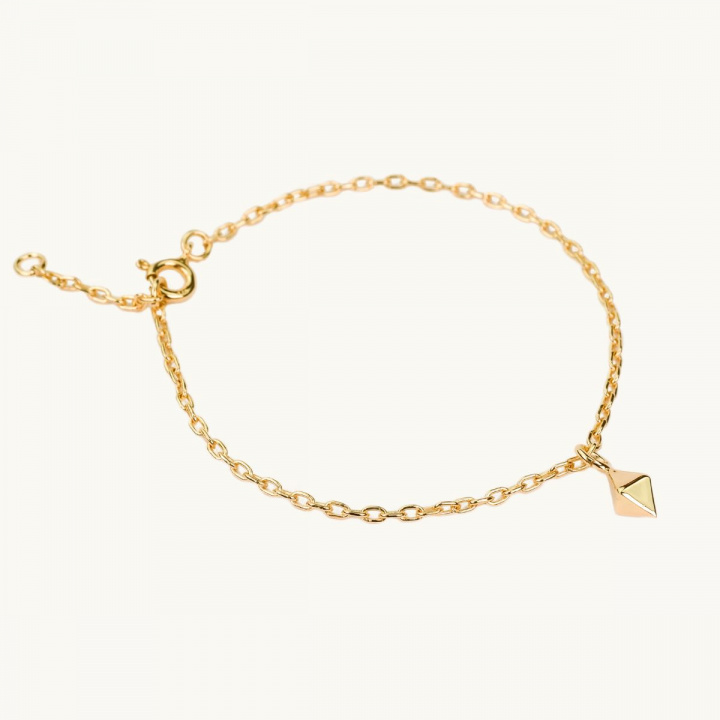 Armband med diamant berlock i guldförgylld mässing
